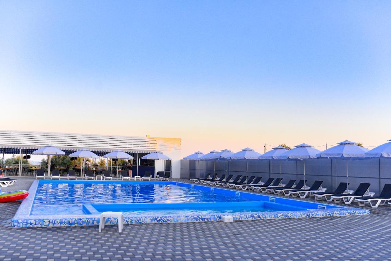Hotel Seamona - Твой Дом У Моря Satoka Exterior foto